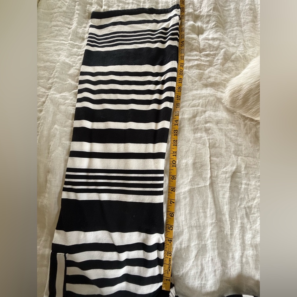 Women’s Coolibar Oceanside Tunic Black and White Striped Dress Sz M - Picture 10 of 10